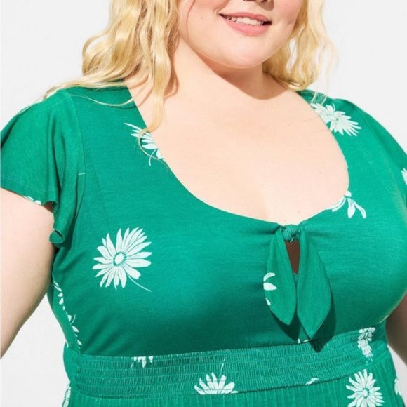 Torrid - Super Soft Tie Front Keyhole Babydoll Top in "Green Jacket" - Picture 11 of 12